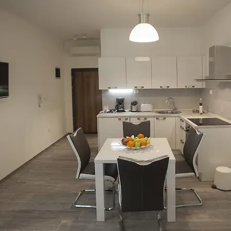 아파트 올드 스퀘어 아파트먼트 스플리트