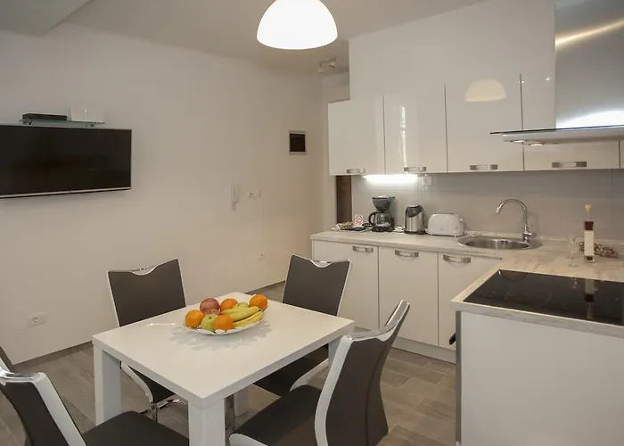 Διαμέρισμα Old Square *