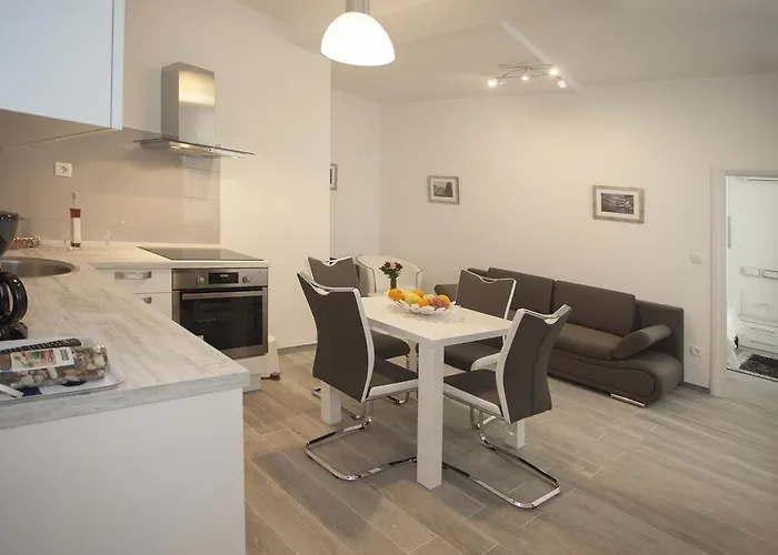 Apartamento Old Square *